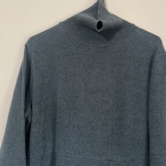 Eddie Bauer turtleneck sweater dress - Picture 3 of 5